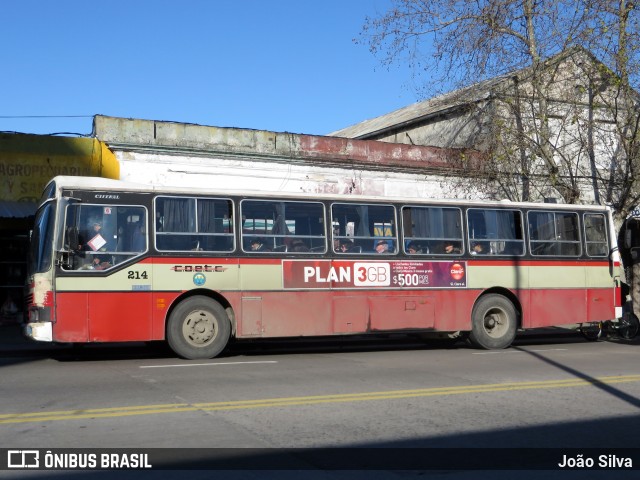 COETC - Cooperativa de Obreros y Empleados del Transporte Coletivo 214 na cidade de Montevideo, Montevideo, Uruguai, por João Silva. ID da foto: 8080196.