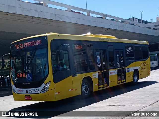 Viação Pioneira 227528 na cidade de Brasília, Distrito Federal, Brasil, por Ygor Busólogo. ID da foto: 8082281.