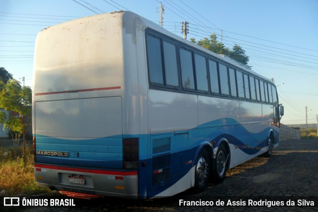 Mendes Tur 1317 na cidade de Teresina, Piauí, Brasil, por Francisco de Assis Rodrigues da Silva. Número da foto: #8081785.