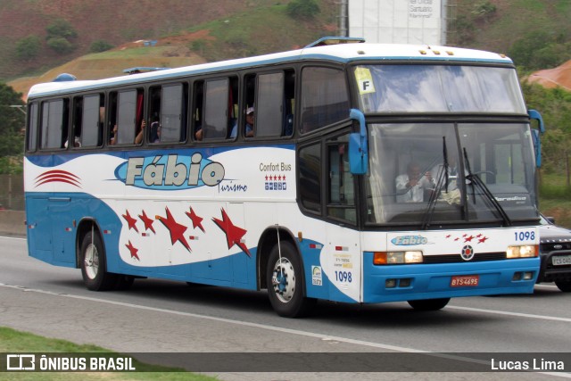 F.V.T. - Fábio Viagens e Turismo 1098 na cidade de Aparecida, São Paulo, Brasil, por Lucas Lima. ID da foto: 8084031.