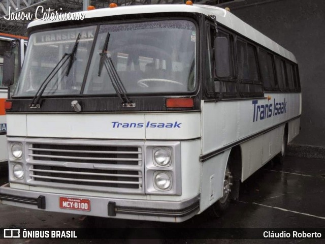 Trans Isaak Turismo 8100 na cidade de Joinville, Santa Catarina, Brasil, por Cláudio Roberto. ID da foto: 8089572.