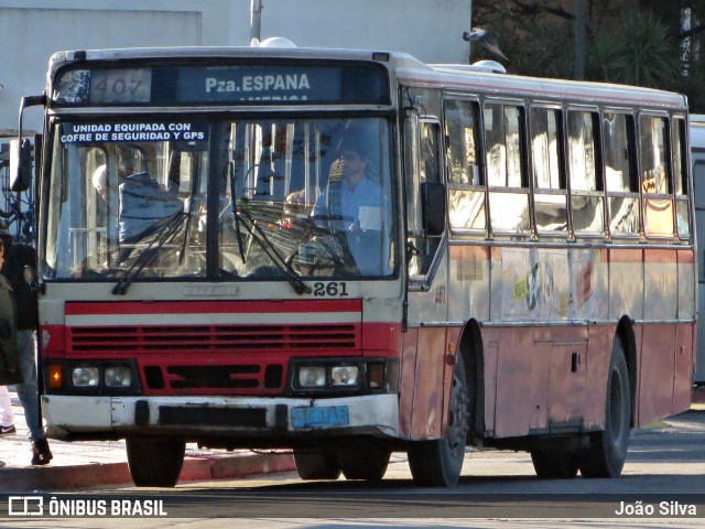 COETC - Cooperativa de Obreros y Empleados del Transporte Coletivo 261 na cidade de Montevideo, Montevideo, Uruguai, por João Silva. ID da foto: 8090255.