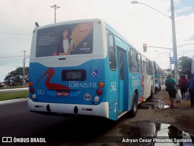 Expresso Lorenzutti 562 na cidade de Guarapari, Espírito Santo, Brasil, por Adryan Cesar Pimentel Santana. Número da foto: #8088675.