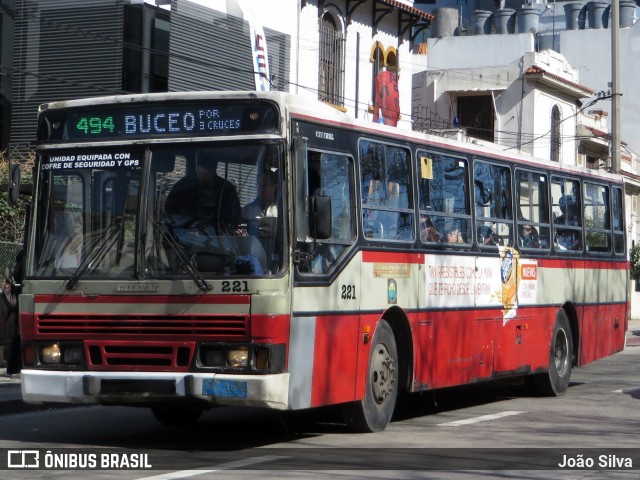 COETC - Cooperativa de Obreros y Empleados del Transporte Coletivo 221 na cidade de Montevideo, Montevideo, Uruguai, por João Silva. ID da foto: 8090103.