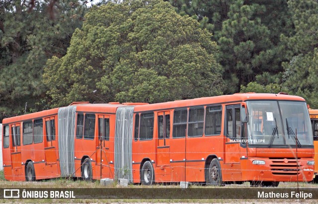 Sucata e Desmanches HD238 na cidade de Curitiba, Paraná, Brasil, por Matheus Felipe. Número da foto: #8155279.