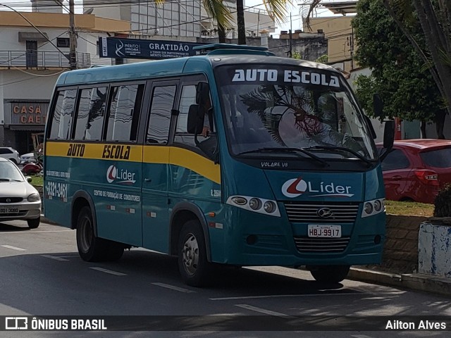 Escolares 9917 na cidade de Arcos, Minas Gerais, Brasil, por Ailton Alves. ID da foto: 8153520.