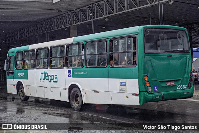 OT Trans - Ótima Salvador Transportes 20582 na cidade de Salvador, Bahia, Brasil, por Victor São Tiago Santos. ID da foto: 8180955.