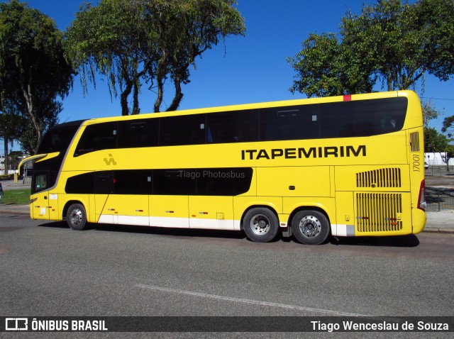 Viação Itapemirim 17001 na cidade de Curitiba, Paraná, Brasil, por Tiago Wenceslau de Souza. Número da foto: #8184906.