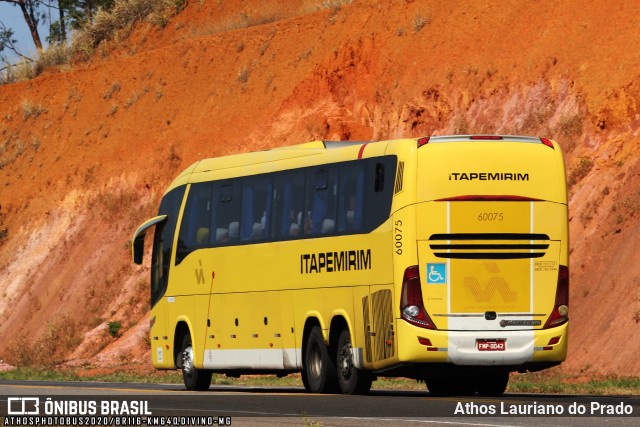 Viação Itapemirim 60075 na cidade de Divino, Minas Gerais, Brasil, por Athos Lauriano do Prado. Número da foto: #8187207.