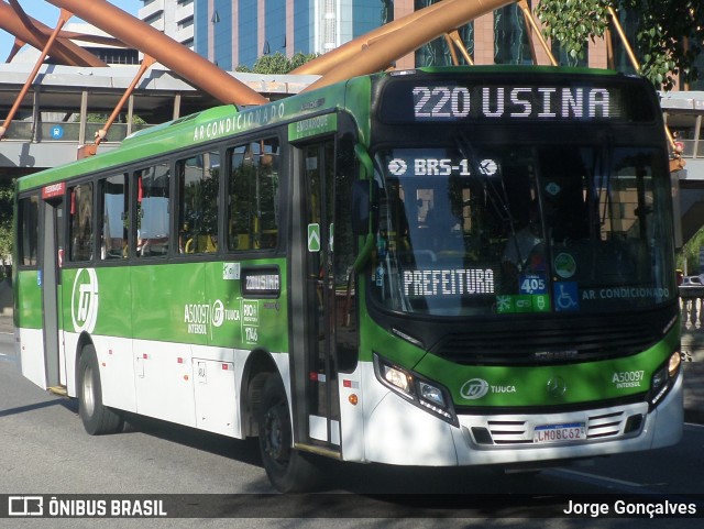 Tijuquinha - Auto Viação Tijuca A50097 na cidade de Rio de Janeiro, Rio de Janeiro, Brasil, por Jorge Gonçalves. Número da foto: #8189883.