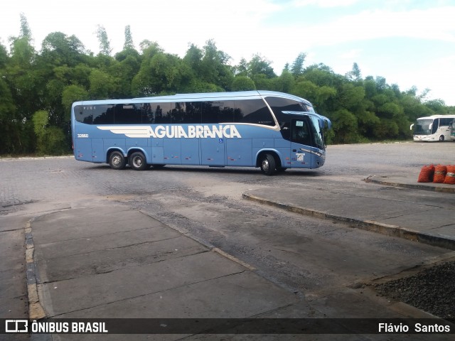 Viação Águia Branca 32860 na cidade de Cruz das Almas, Bahia, Brasil, por Flávio  Santos. Número da foto: #8189311.