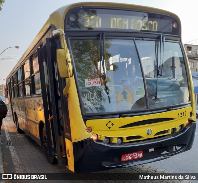 Viação Sul Fluminense 1210 na cidade de Volta Redonda, Rio de Janeiro, Brasil, por Matheus Martins da Silva. Número da foto: #8192726.