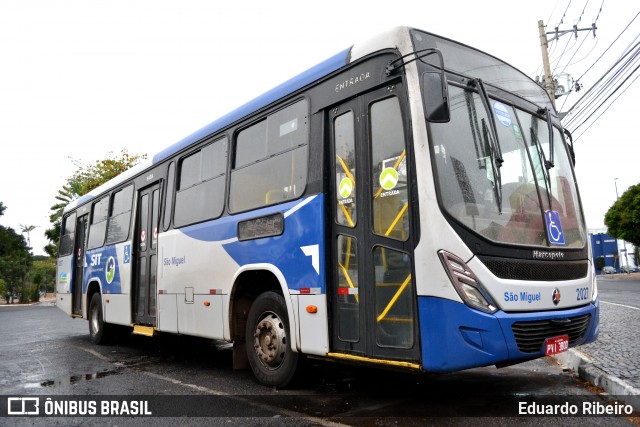 Transporte Urbano São Miguel 2027 na cidade de Uberlândia, Minas Gerais, Brasil, por Eduardo Ribeiro. Número da foto: #8193938.
