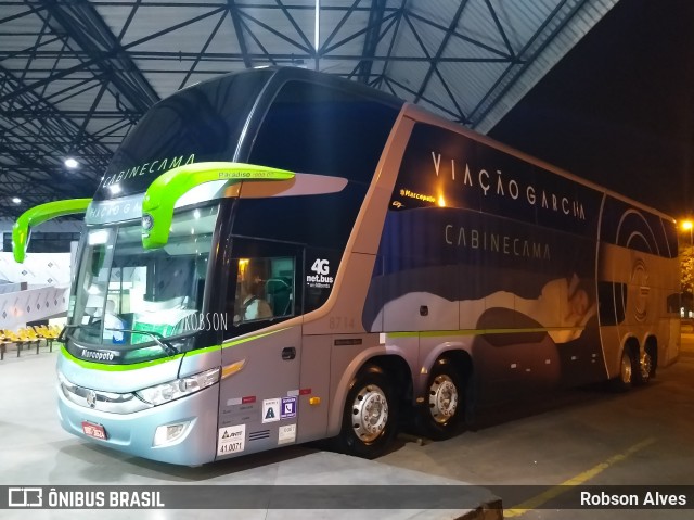 Viação Garcia 8714 na cidade de Paranavaí, Paraná, Brasil, por Robson Alves. Número da foto: #8193351.