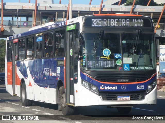 Viação Ideal B28573 na cidade de Rio de Janeiro, Rio de Janeiro, Brasil, por Jorge Gonçalves. ID da foto: 8193378.