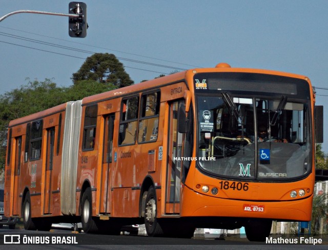 Viação Santo Ângelo 18406 na cidade de Curitiba, Paraná, Brasil, por Matheus Felipe. ID da foto: 8198168.