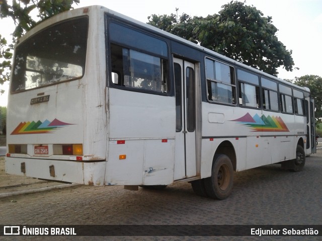 Ônibus Particulares 2545 na cidade de Nazaré da Mata, Pernambuco, Brasil, por Edjunior Sebastião. Número da foto: #8199921.