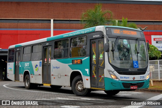 Transporte Urbano São Miguel 2120 na cidade de Uberlândia, Minas Gerais, Brasil, por Eduardo Ribeiro. ID da foto: 8201426.