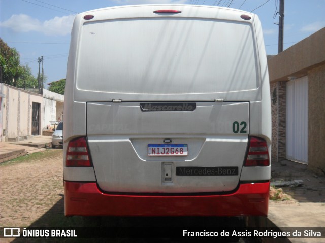 Ônibus Particulares 04004 na cidade de Teresina, Piauí, Brasil, por Francisco de Assis Rodrigues da Silva. ID da foto: 8157410.