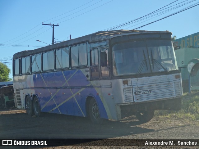 Sucata e Desmanches  na cidade de Pato Branco, Paraná, Brasil, por Alexandre M.  Sanches. ID da foto: 8158468.