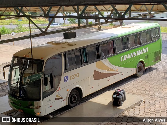 Transimão 1270 na cidade de Arcos, Minas Gerais, Brasil, por Ailton Alves. Número da foto: #8156706.