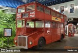Ônibus Particulares CREAM JACOB'S CRAKERS na cidade de Rio de Janeiro, Rio de Janeiro, Brasil, por Claudio Luiz. Número da foto: #8158281.