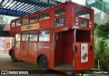 Ônibus Particulares CREAM JACOB'S CRAKERS na cidade de Rio de Janeiro, Rio de Janeiro, Brasil, por Claudio Luiz. Número da foto: #8158299.