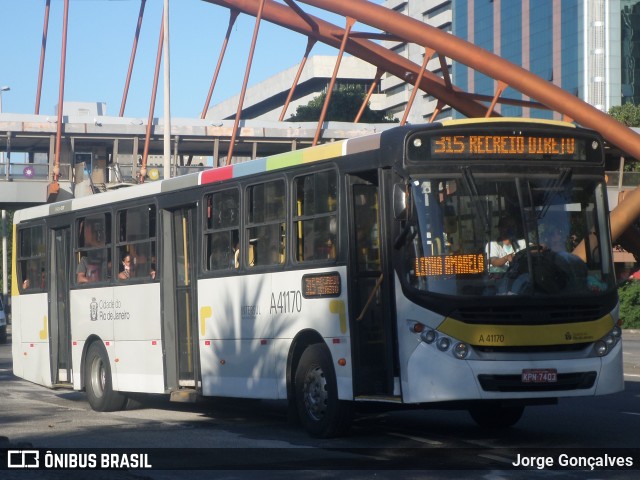 Real Auto Ônibus A41170 na cidade de Rio de Janeiro, Rio de Janeiro, Brasil, por Jorge Gonçalves. ID da foto: 8212954.