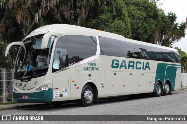 Viação Garcia 7159 na cidade de Curitiba, Paraná, Brasil, por Douglas Paternezi. ID da foto: 8215475.