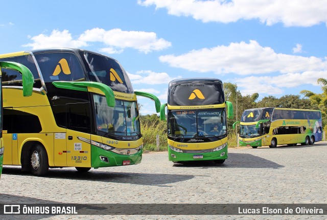 Viação Amarelinho 13305 na cidade de Perdões, Minas Gerais, Brasil, por Lucas Elson de Oliveira. ID da foto: 8217630.