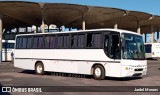Ônibus Particulares 1C02 na cidade de Porto Alegre, Rio Grande do Sul, Brasil, por Jardel Moraes. Número da foto: #:id.
