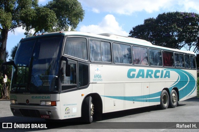 Viação Garcia 6906 na cidade de Curitiba, Paraná, Brasil, por Rafael H.. ID da foto: 8223075.