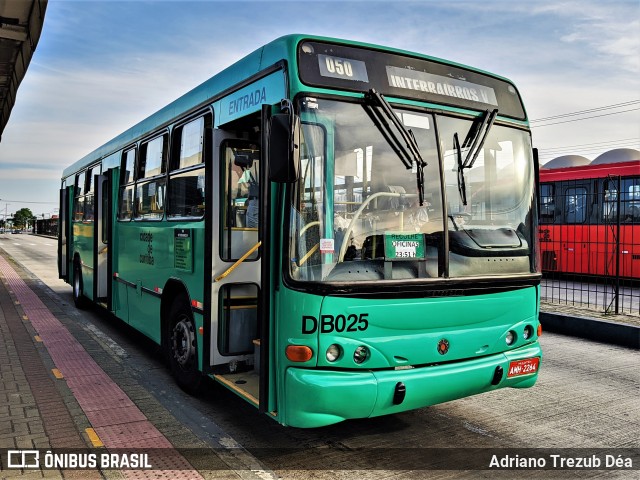 Cristo Rei > CCD Transporte Coletivo > SPE Via Mobilidade S/A DB025 na cidade de Curitiba, Paraná, Brasil, por Adriano Trezub Déa. Número da foto: #8223327.