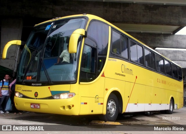 Viação Itapemirim 8225 na cidade de Curitiba, Paraná, Brasil, por Marcelo Riese. ID da foto: 8226335.