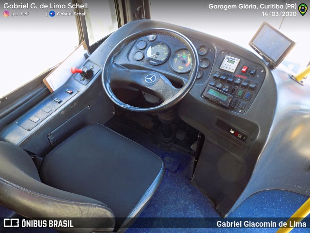 Auto Viação Mercês MB499 na cidade de Curitiba, Paraná, Brasil, por Gabriel Giacomin de Lima. Número da foto: #8226067.