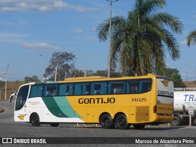 Empresa Gontijo de Transportes 14025 na cidade de Perdões, Minas Gerais, Brasil, por Marcos de Alcantara Pinto. Número da foto: #8228243.