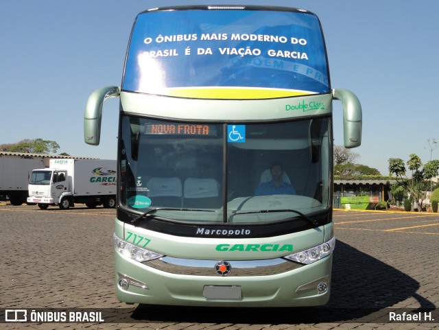 Viação Garcia 7177 na cidade de Londrina, Paraná, Brasil, por Rafael H.. Número da foto: #8231776.