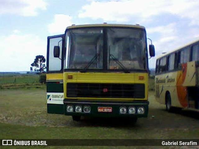 Valdani Turismo 3250 na cidade de Tibagi, Paraná, Brasil, por Gabriel Serafim. ID da foto: 8229852.