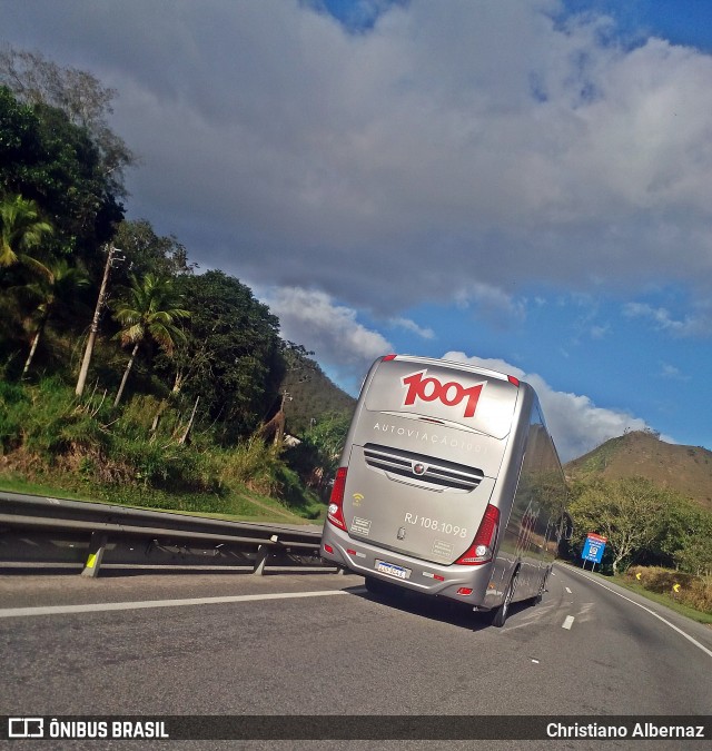 Auto Viação 1001 RJ 108.1098 na cidade de Rio Bonito, Rio de Janeiro, Brasil, por Christiano Albernaz. ID da foto: 8229803.