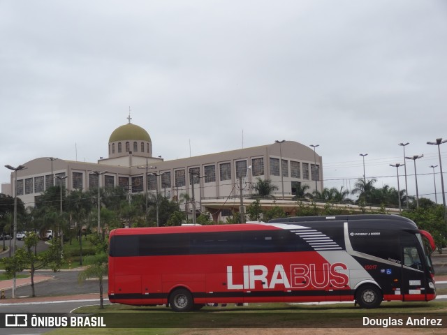 Lirabus 15017 na cidade de Trindade, Goiás, Brasil, por Douglas Andrez. Número da foto: #8230670.