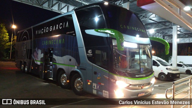 Viação Garcia 8015 na cidade de São José do Rio Preto, São Paulo, Brasil, por Carlos Vinicius Estevão Menezes. Número da foto: #8233744.