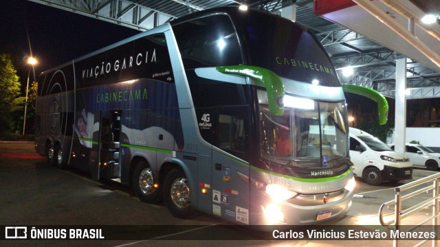 Viação Garcia 8015 na cidade de São José do Rio Preto, São Paulo, Brasil, por Carlos Vinicius Estevão Menezes. ID da foto: 8233744.