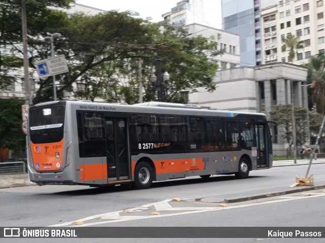 Viação Gato Preto 8 2577 na cidade de São Paulo, São Paulo, Brasil, por Kaique Passos. ID da foto: 8237166.