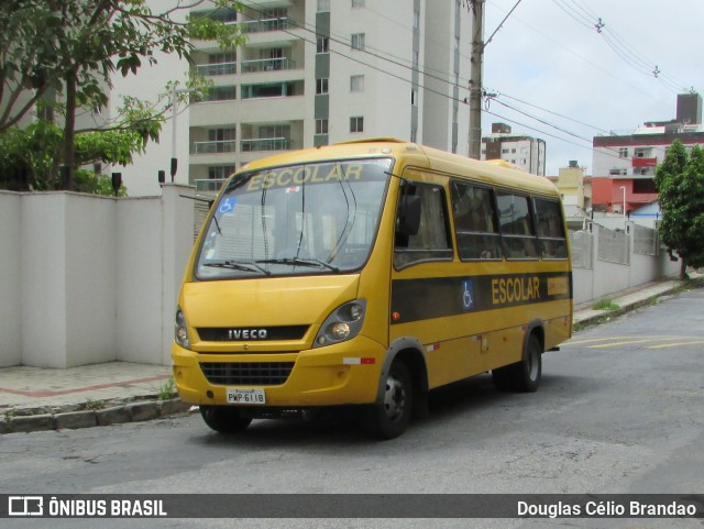 Escolares 08 na cidade de Belo Horizonte, Minas Gerais, Brasil, por Douglas Célio Brandao. Número da foto: #8159954.