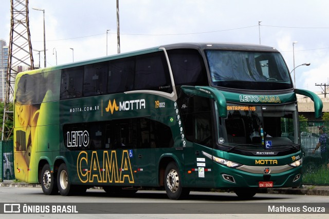 Viação Motta 19002 na cidade de Rio de Janeiro, Rio de Janeiro, Brasil, por Matheus Souza. ID da foto: 8160617.