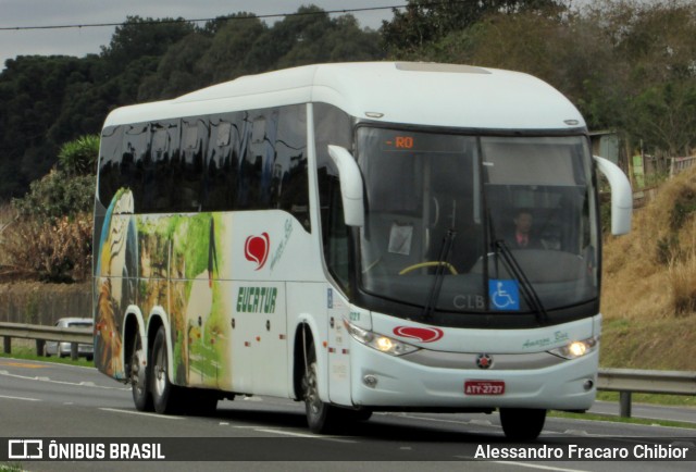 Eucatur - Empresa União Cascavel de Transportes e Turismo 4721 na cidade de Campo Largo, Paraná, Brasil, por Alessandro Fracaro Chibior. ID da foto: 8239762.