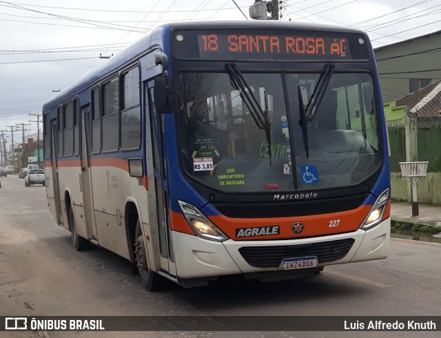 TransPessoal Transportes 227 na cidade de Rio Grande, Rio Grande do Sul, Brasil, por Luis Alfredo Knuth. Número da foto: #8164015.