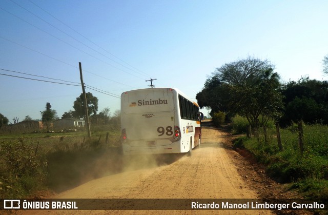 Expresso Sinimbu 98 na cidade de Vera Cruz, Rio Grande do Sul, Brasil, por Ricardo Manoel Limberger Carvalho. ID da foto: 8163209.