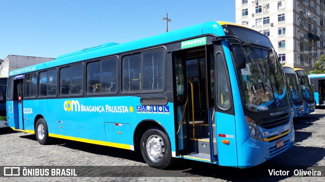 JTP Transportes - COM Bragança Paulista 03034 na cidade de Rio de Janeiro, Rio de Janeiro, Brasil, por Victor  Oliveira. Número da foto: #8162406.