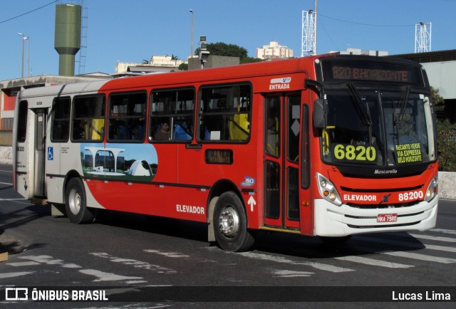 Viação Novo Retiro 88200 na cidade de Belo Horizonte, Minas Gerais, Brasil, por Lucas Lima. ID da foto: 8164231.